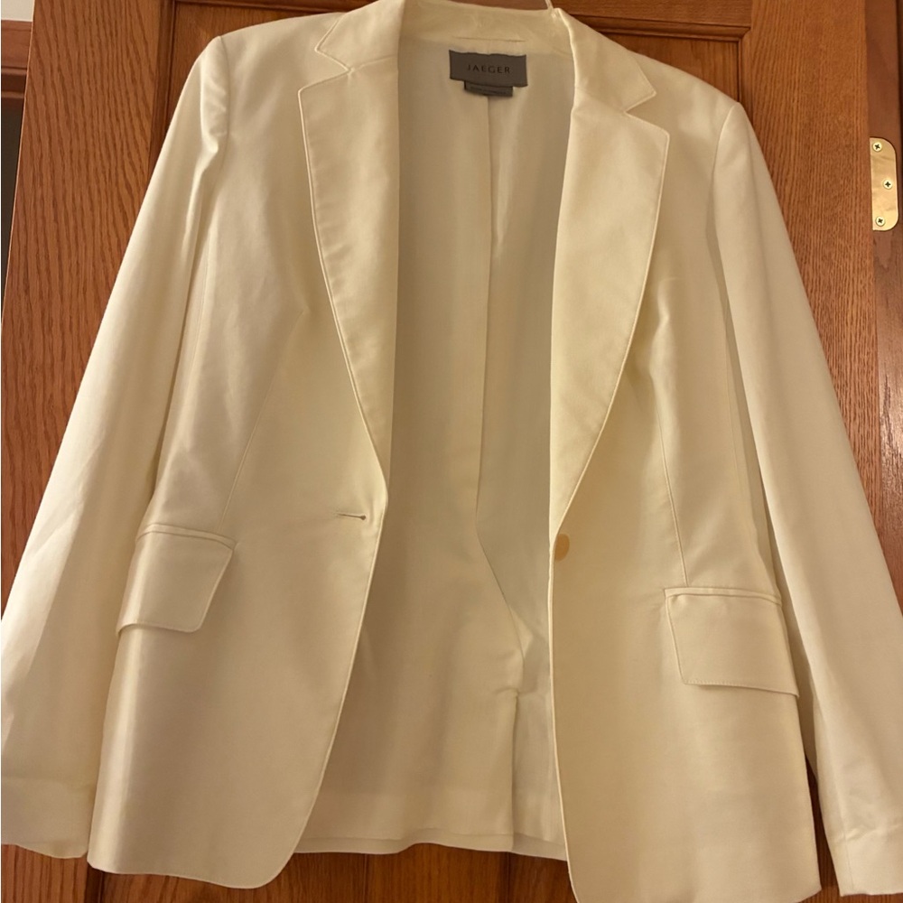 Jaeger White Single-Button Notch Lapel Blazer